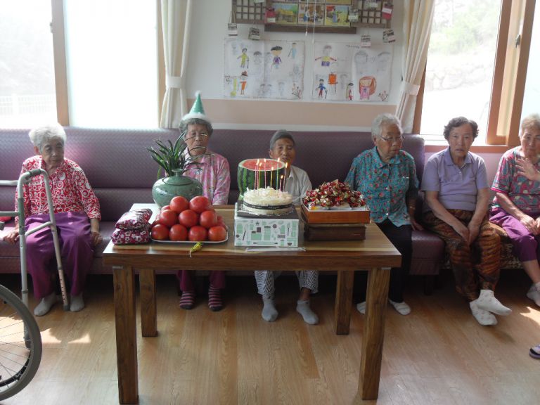 어르신 생일잔치